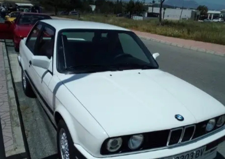 BMW 3 Series E30 Coupe Classic