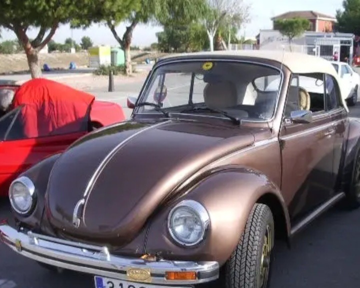 Classic Volkswagen Beetle Cabriolet
